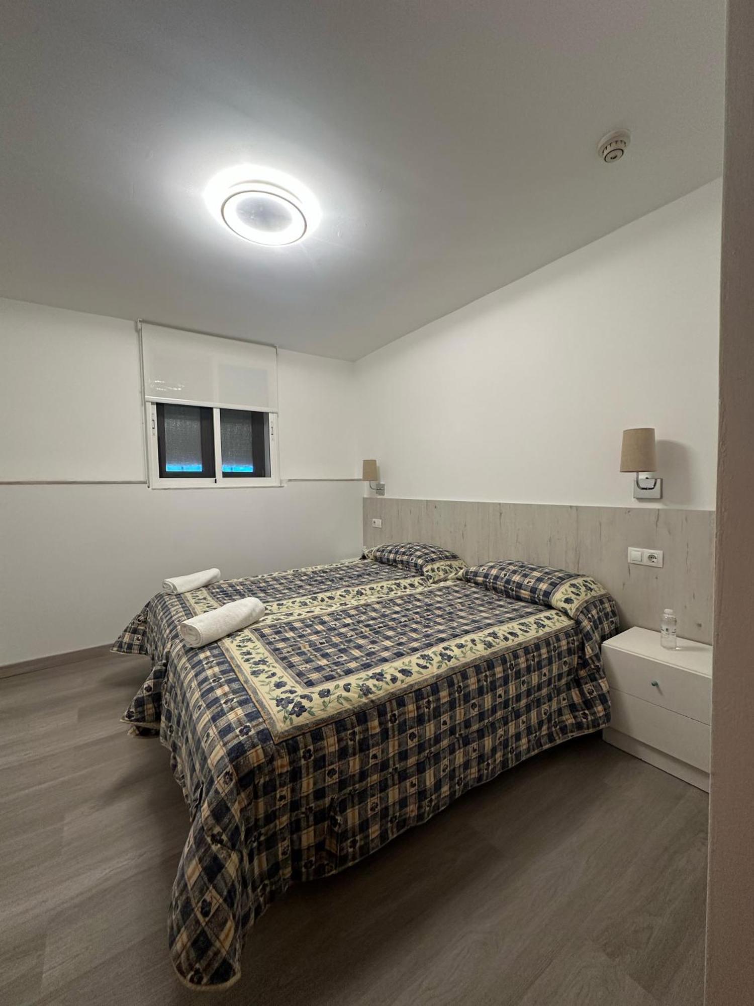Hostal Restaurante Boccalino León Kültér fotó